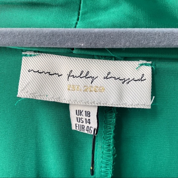 NWT-Never Fully Dressed Emerald Wrap Dress UK XL - Picture 10 of 13